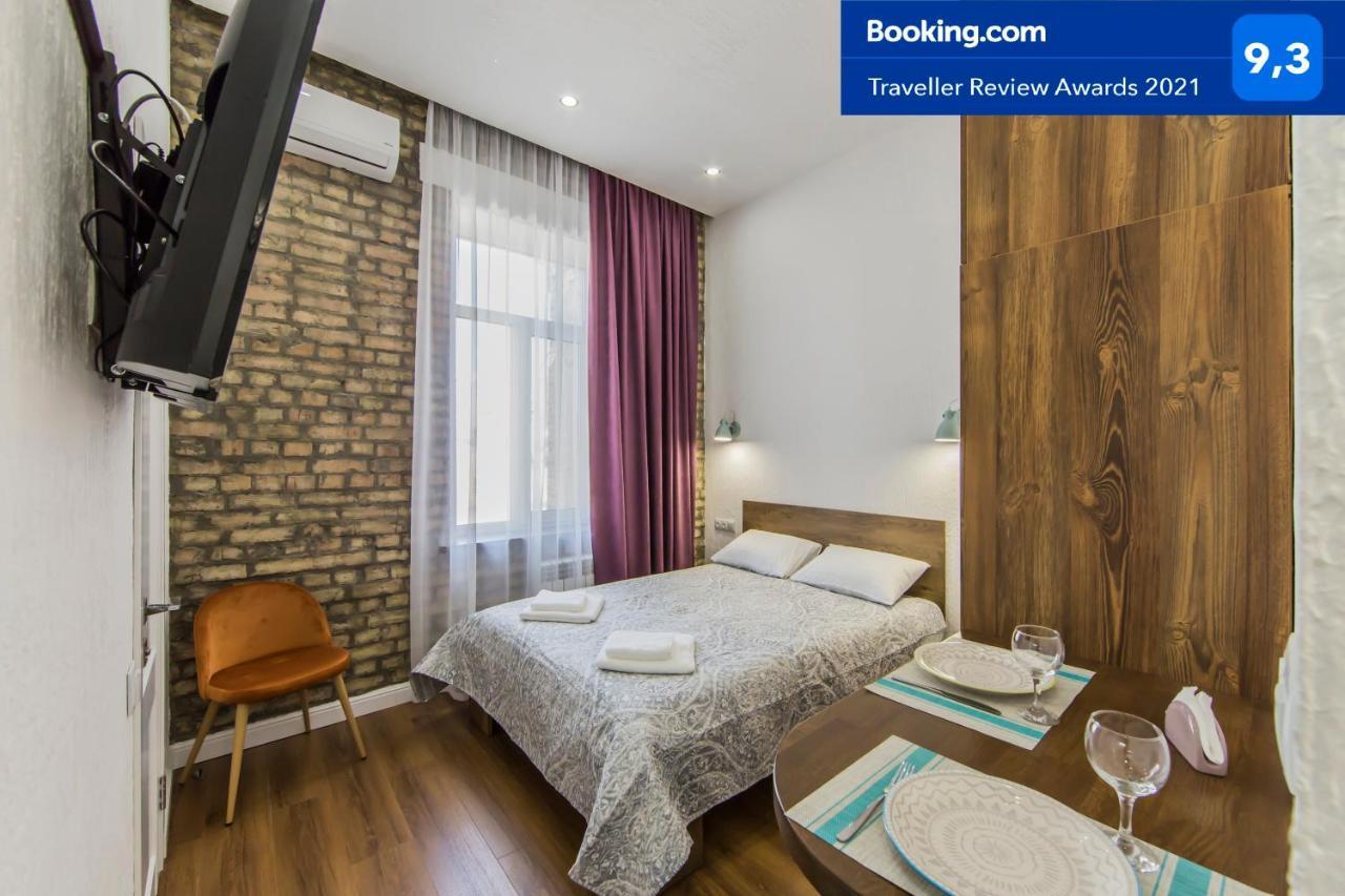 Apartamento Kyiv Cozy Loft Exterior foto