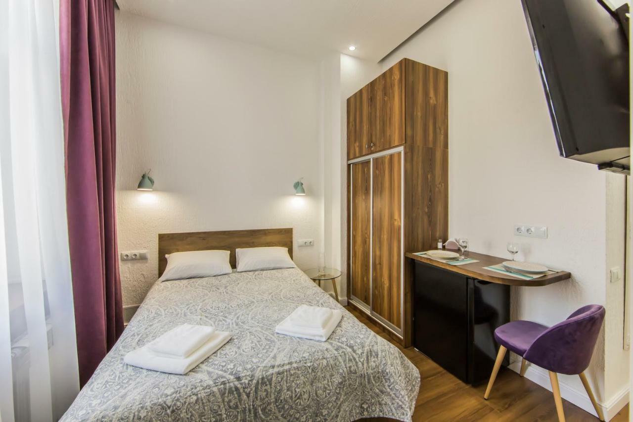 Apartamento Kyiv Cozy Loft Exterior foto