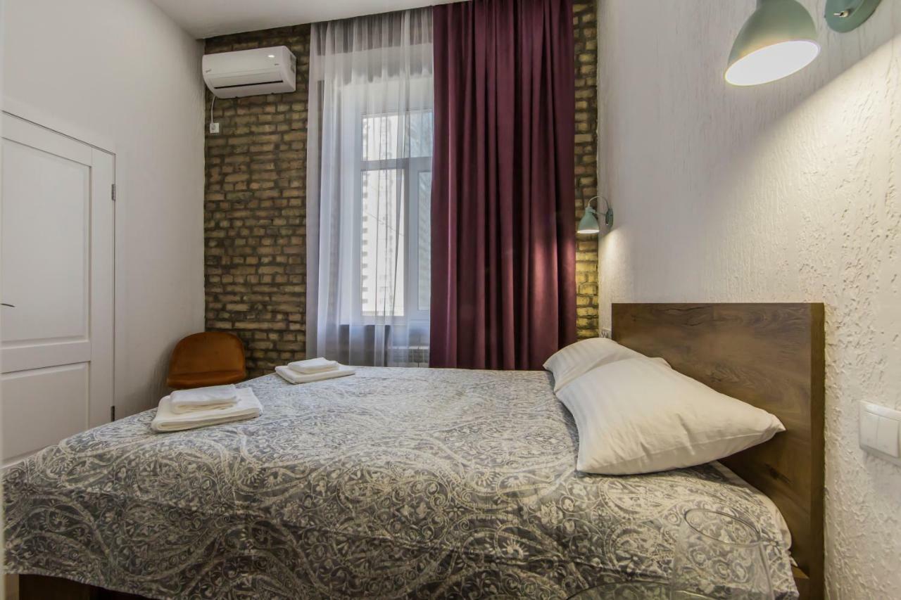 Apartamento Kyiv Cozy Loft Exterior foto
