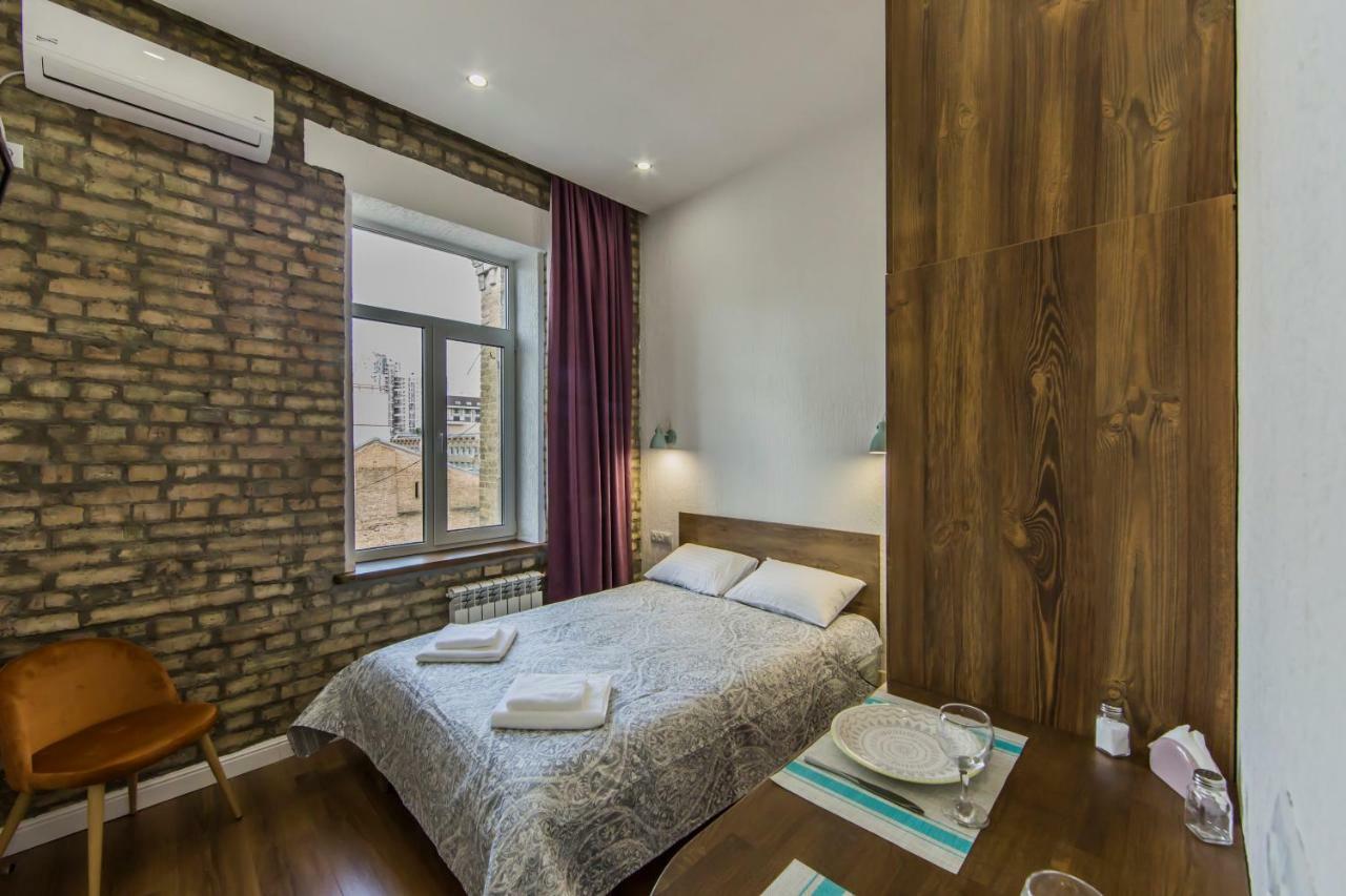 Apartamento Kyiv Cozy Loft Exterior foto